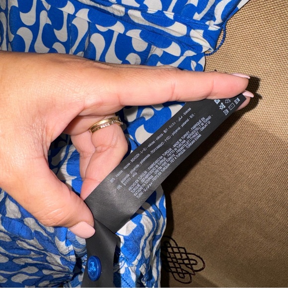 Zara Blue/White Geometric Belted Mini Dress Size XS
Excellent Condition - Picture 10 of 16